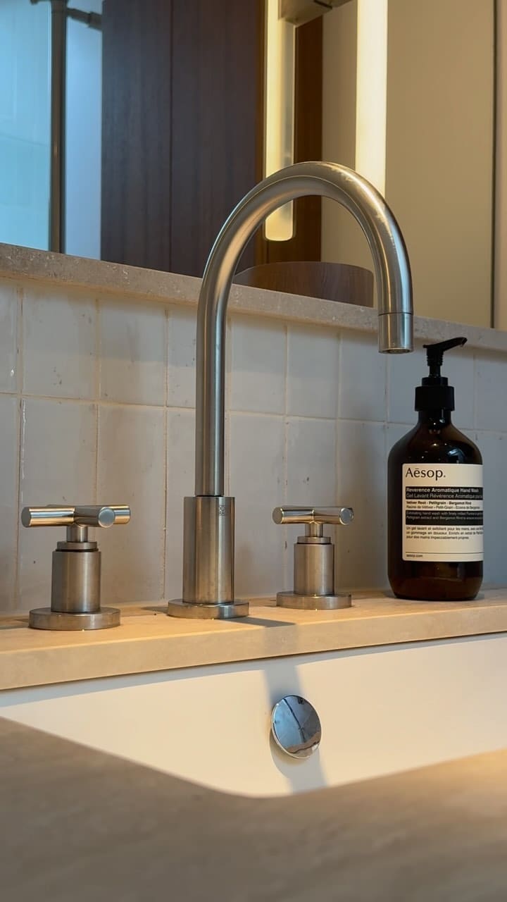 badrumshandsfat med stopp